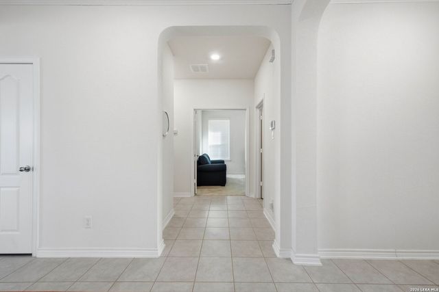 5103 Devanado, San Antonio, TX 78261