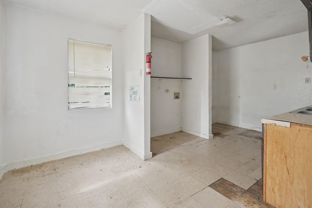 3842 TESSLAND RD, Memphis, TN 38128