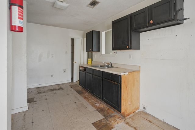 3842 TESSLAND RD, Memphis, TN 38128