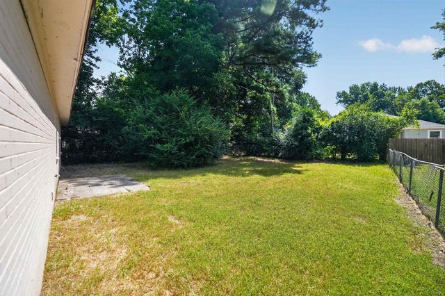 3842 TESSLAND RD, Memphis, TN 38128