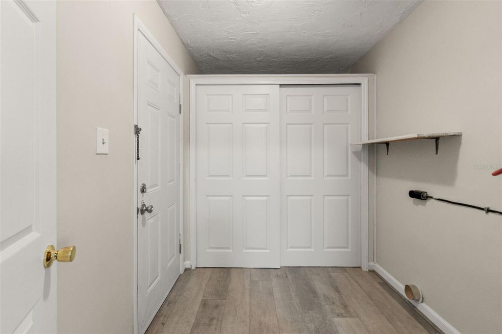 Image 15 of property listing at 49 S OSCEOLA STREET, Beverly Hills, FL 34465