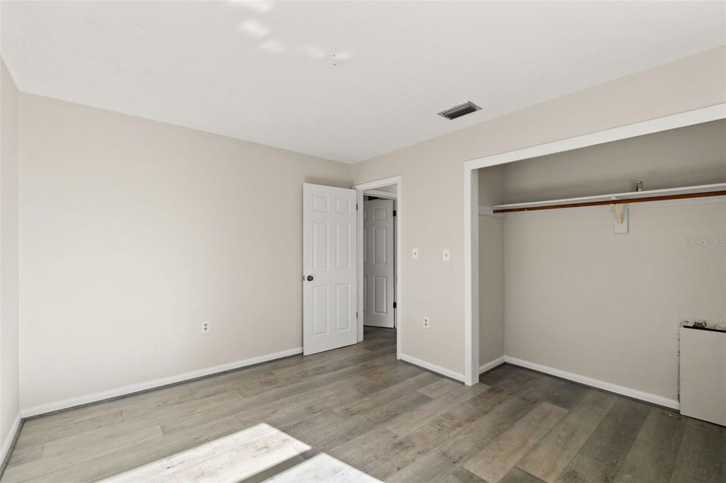 Image 17 of property listing at 49 S OSCEOLA STREET, Beverly Hills, FL 34465