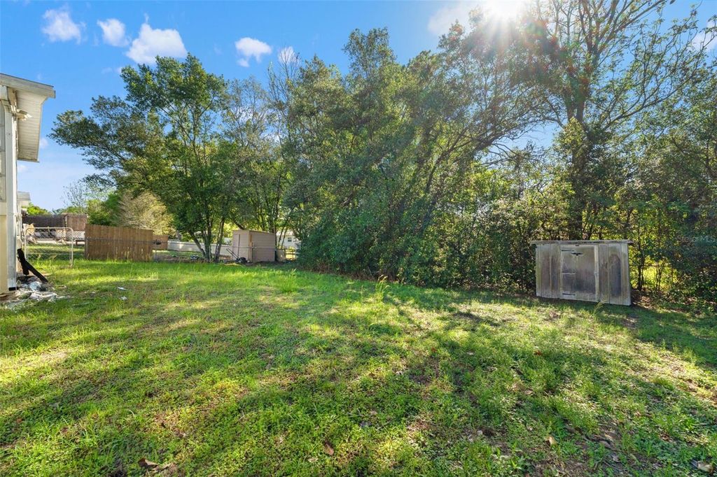 Image 21 of property listing at 49 S OSCEOLA STREET, Beverly Hills, FL 34465