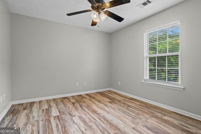 216 Village Square Drive, Woodstock, GA 30188