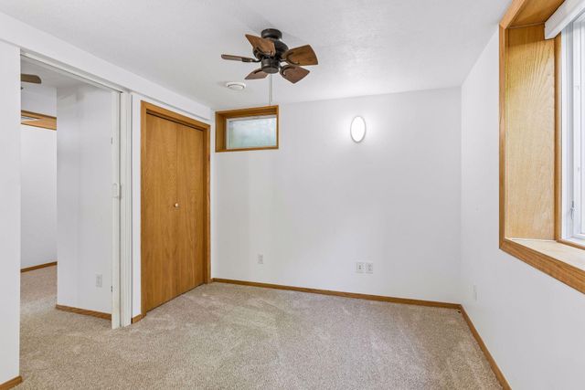 9535 Shady Oak Drive, Chaska, MN 55318