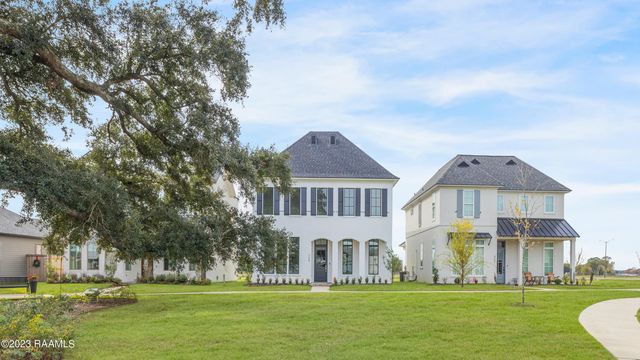 325 Bozeman Trail, Scott, LA 70583