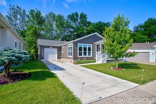 5254 W Scenic Turn Lane, Holland, MI 49423