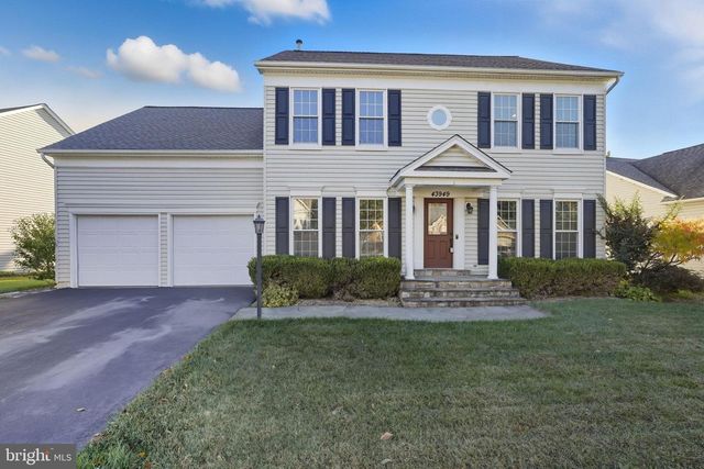 43949 BRUCETON MILLS CIR, Ashburn, VA 20147
