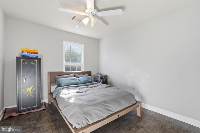 43949 BRUCETON MILLS CIR, Ashburn, VA 20147