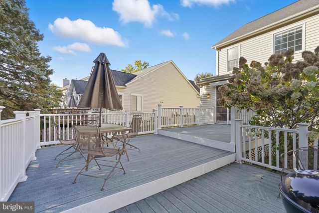 43949 BRUCETON MILLS CIR, Ashburn, VA 20147