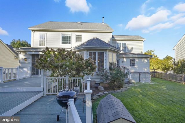 43949 BRUCETON MILLS CIR, Ashburn, VA 20147