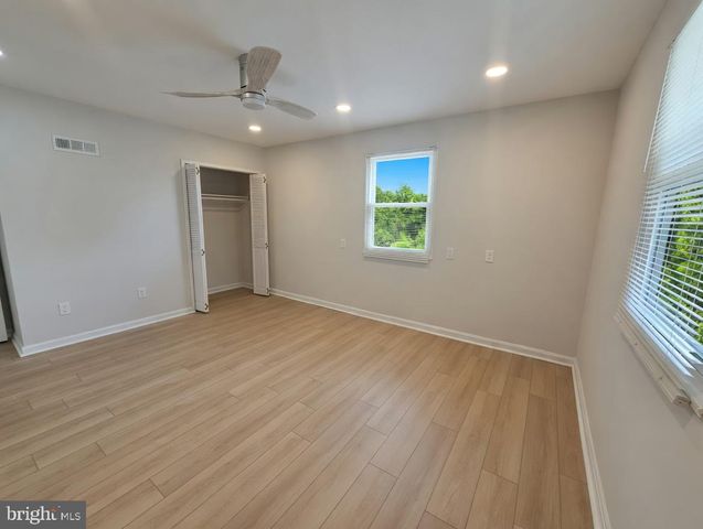 220 UNIVERSITY BLVD E, Silver Spring, MD 20901