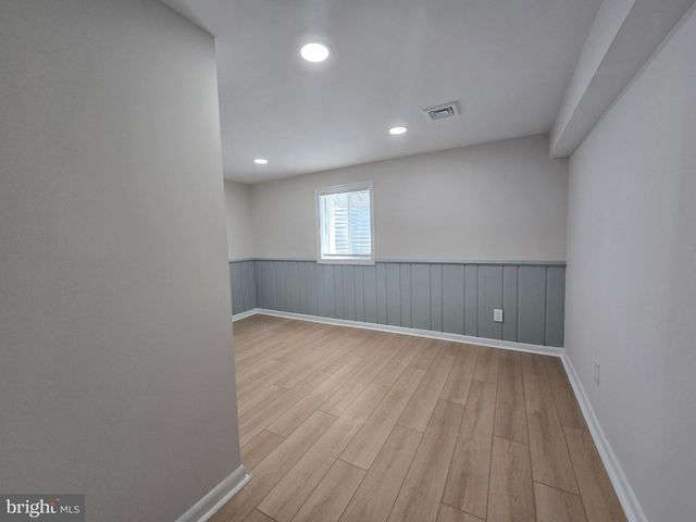 220 UNIVERSITY BLVD E, Silver Spring, MD 20901