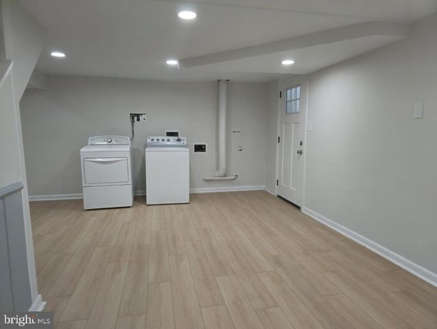 220 UNIVERSITY BLVD E, Silver Spring, MD 20901