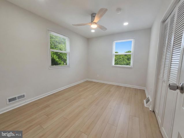 220 UNIVERSITY BLVD E, Silver Spring, MD 20901