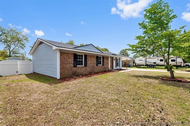 5973 Richfield Avenue, Hope Mills, NC 28348