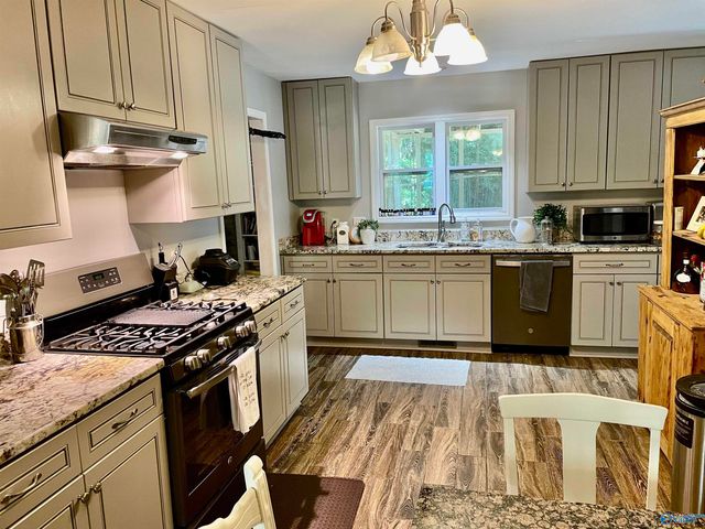 2105 Hansel Avenue, Huntsville, AL 35802