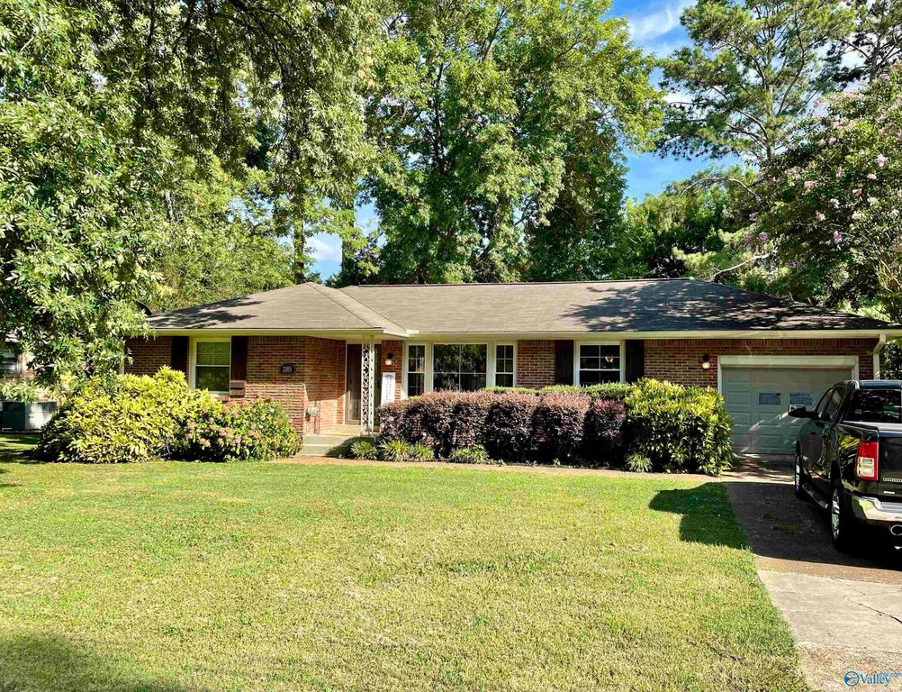 2105 Hansel Avenue, Huntsville, AL 35802