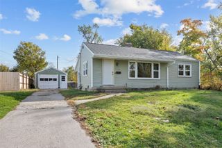 1052 20th Street SE, Cedar Rapids, IA 52403