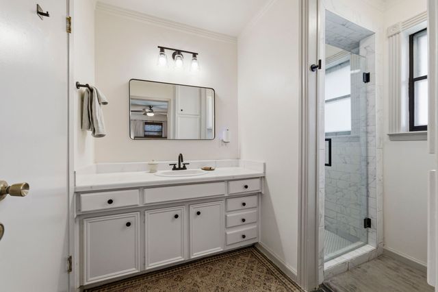 4020 Aragon Drive, Fort Worth, TX 76133