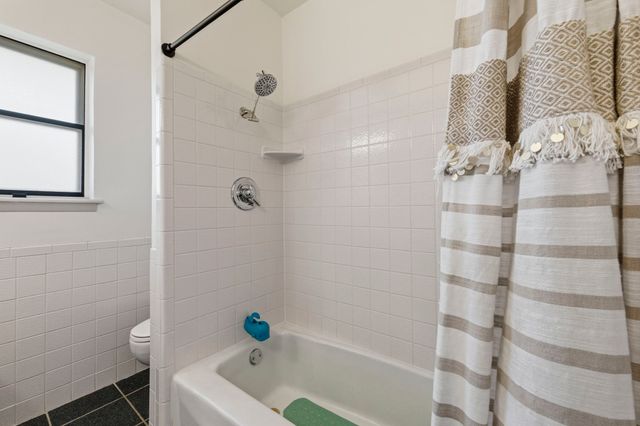 4020 Aragon Drive, Fort Worth, TX 76133