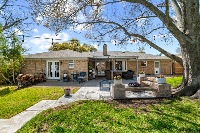 4020 Aragon Drive, Fort Worth, TX 76133