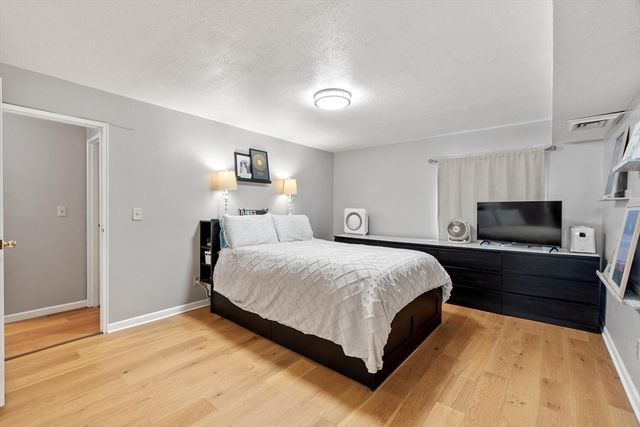 1461 Pawtucket Blvd D6, Lowell, MA 01854