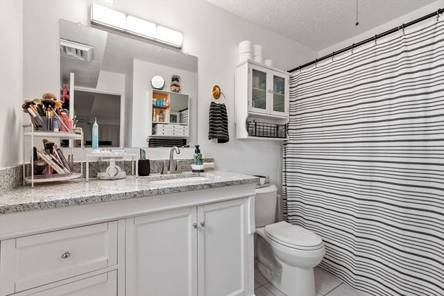 1461 Pawtucket Blvd D6, Lowell, MA 01854