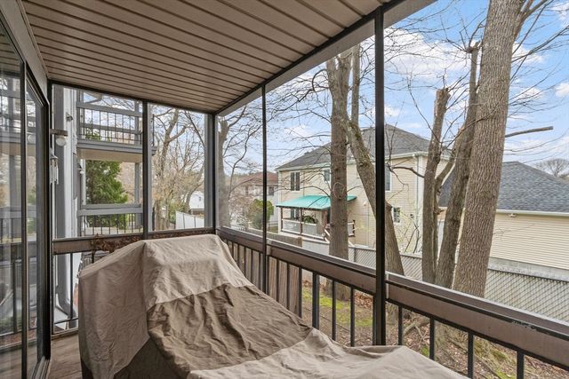 1461 Pawtucket Blvd D6, Lowell, MA 01854