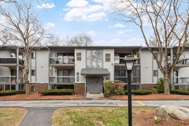 1461 Pawtucket Blvd D6, Lowell, MA 01854
