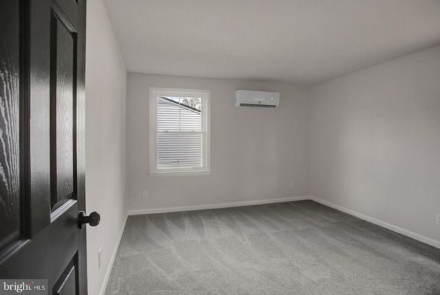 14944 SHERWOOD DR, Greencastle, PA 17225