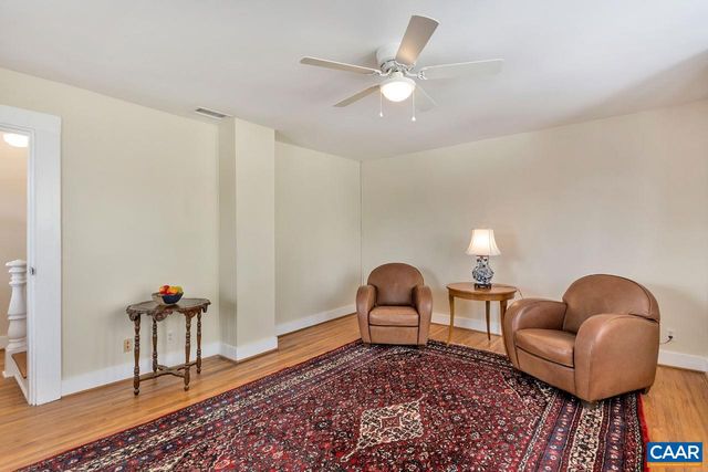 207 DOUGLAS AVE, Charlottesville, VA 22902