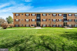 335 E LANCASTER AVE #E4, Downingtown, PA 19335