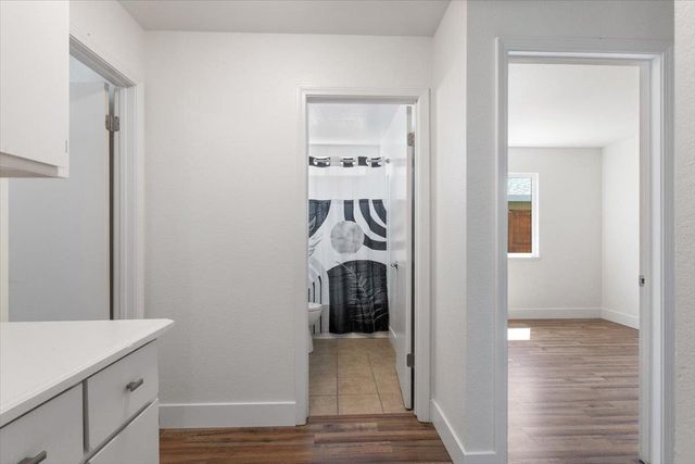 9 Graff Rig Ct, Sacramento, CA 95838