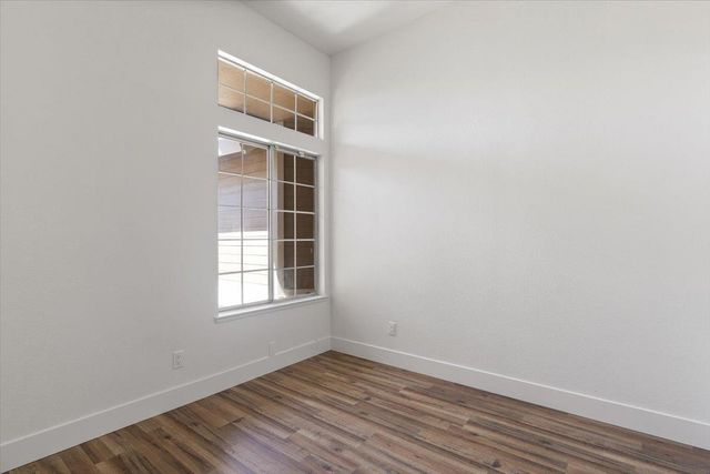 9 Graff Rig Ct, Sacramento, CA 95838
