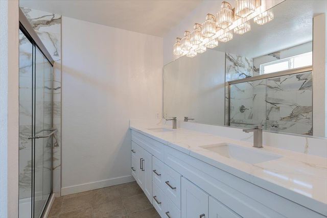 9 Graff Rig Ct, Sacramento, CA 95838