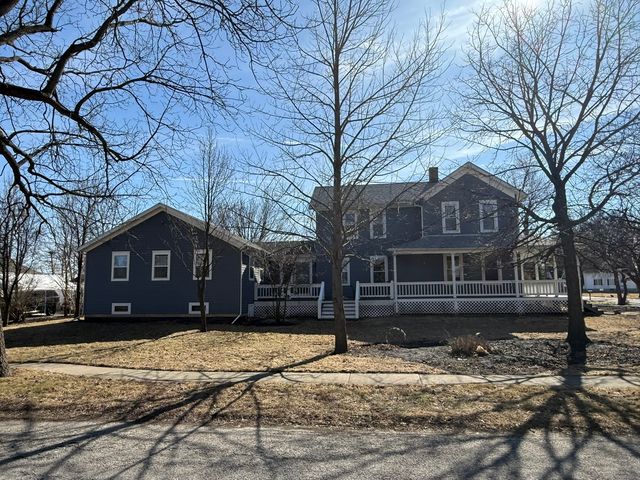 802 S Main Street, Yorkville, IL 60560