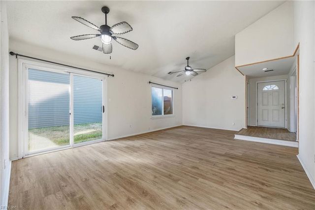 3437 Dandelion CRES, Virginia Beach, VA 23453