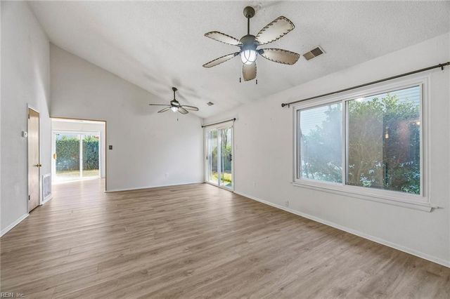 3437 Dandelion CRES, Virginia Beach, VA 23453