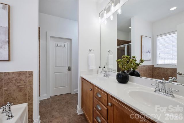 1916 Lela Avenue, Charlotte, NC 28208