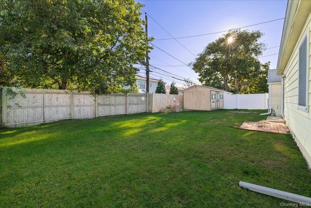 26 Pebble Lane, Levittown, NY 11756