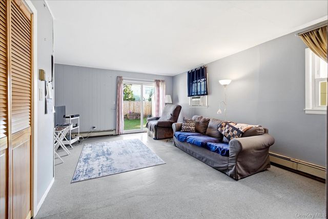 26 Pebble Lane, Levittown, NY 11756