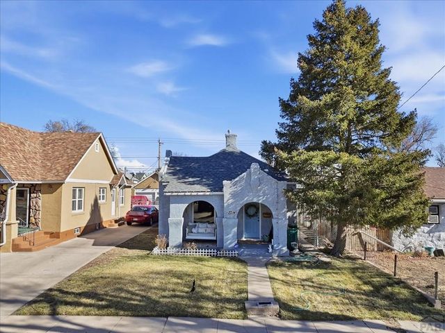 2214 E Orman Ave, Pueblo, CO 81004