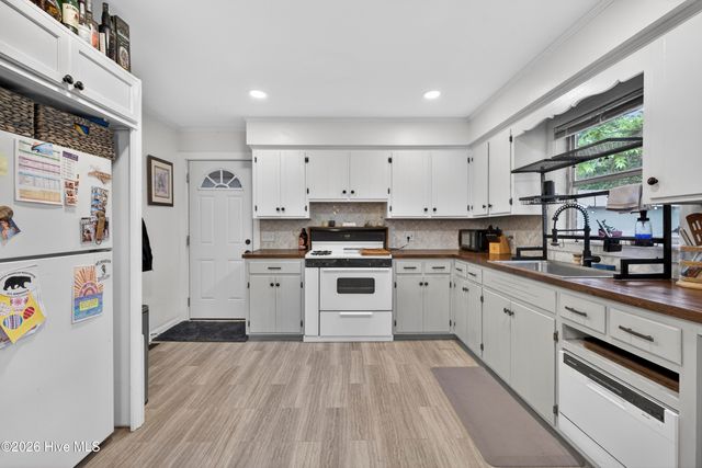 1005 Bonham Avenue, Wilmington, NC 28403