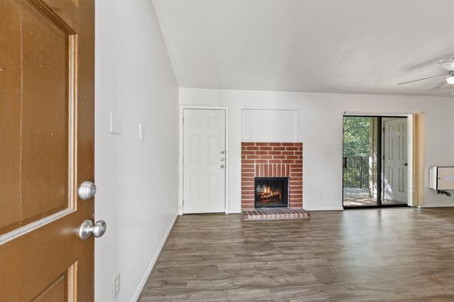 3500 Tangle Brush Drive Drive 74, The Woodlands, TX 77381