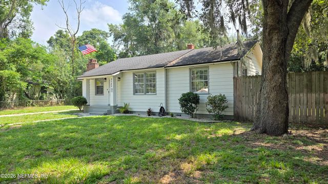 9049 JACKSON Avenue, Jacksonville, FL 32208