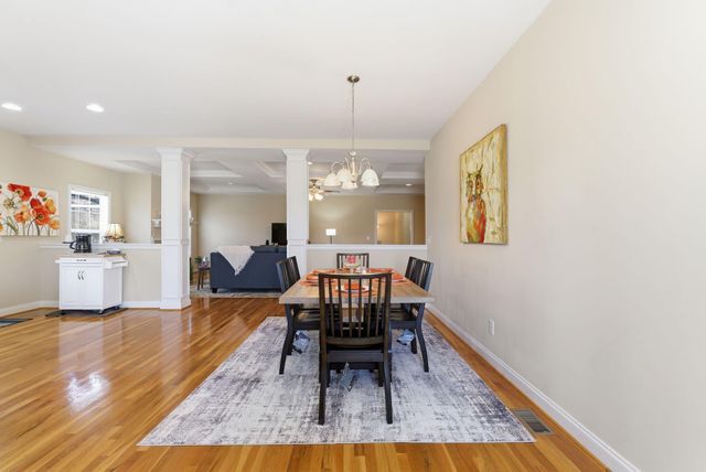 105 Hidden Paddock Lane, Georgetown, KY 40324