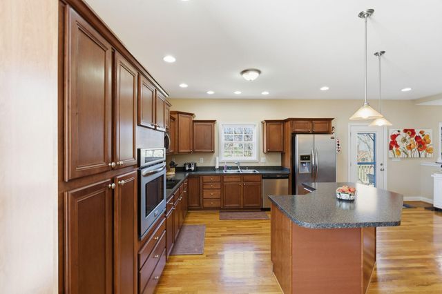 105 Hidden Paddock Lane, Georgetown, KY 40324