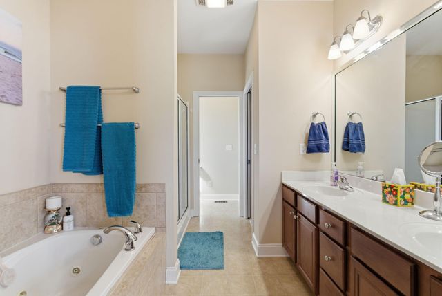 105 Hidden Paddock Lane, Georgetown, KY 40324