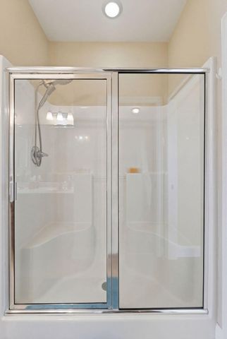 105 Hidden Paddock Lane, Georgetown, KY 40324